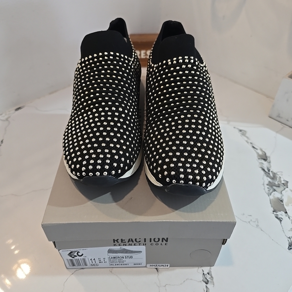 Kenneth Cole REACTION Cameron Embellished Jewel Platform Women's Size 11 NWB - Picture 4 of 11